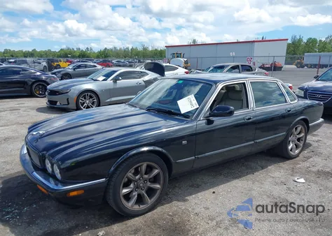 2000 Jaguar Xjr из США, поврежденный, VIN SAJDA15B8YMF07249